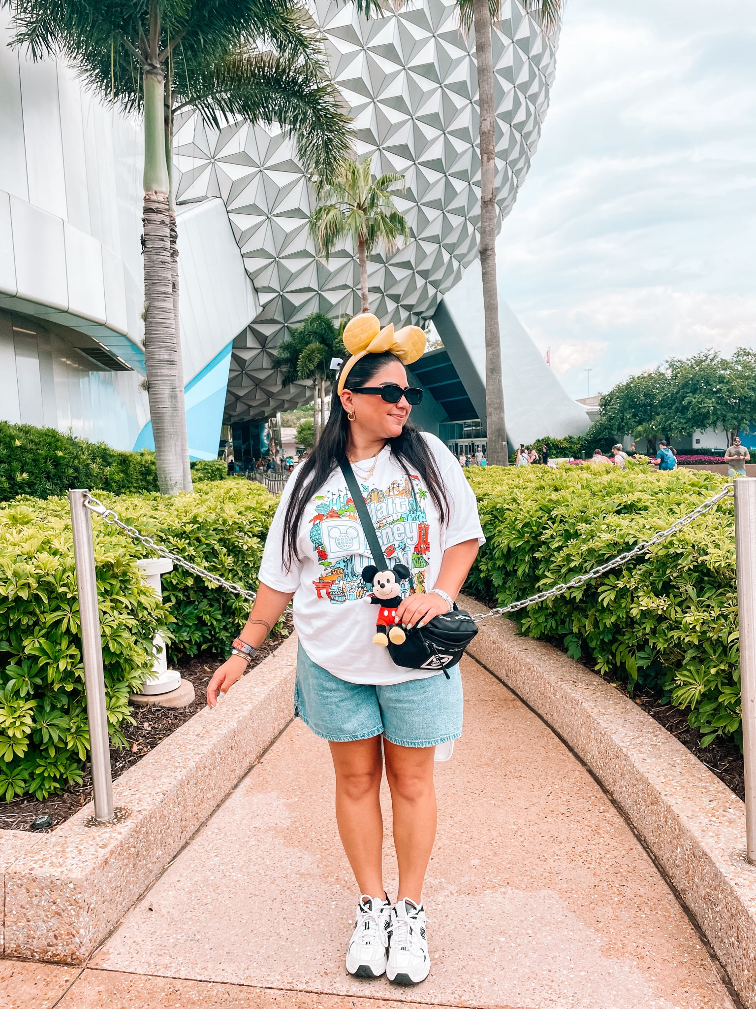 epcot ootd! top is from Disney world in Epcot 💛