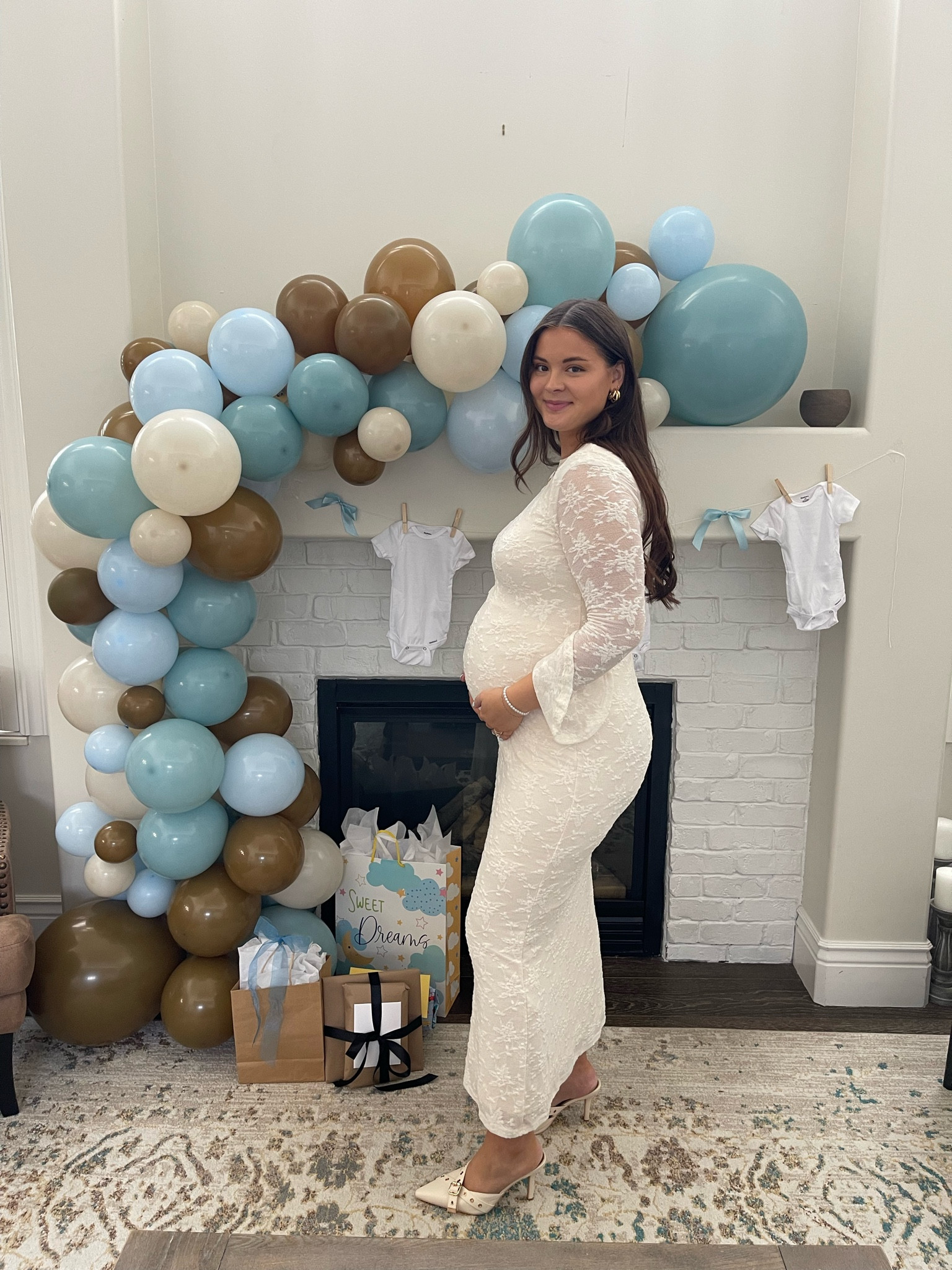 I wore this dress for my baby shower and it was such a hit 🤍 I felt so confident and it flattered the bump so well ✨

Dress: L
Shoes: 9

Maternity dress. Cute baby shower dress. Affordable baby shower dress. Affordable maternity dress  

#LTKBaby #LTKMidsize #LTKBump
