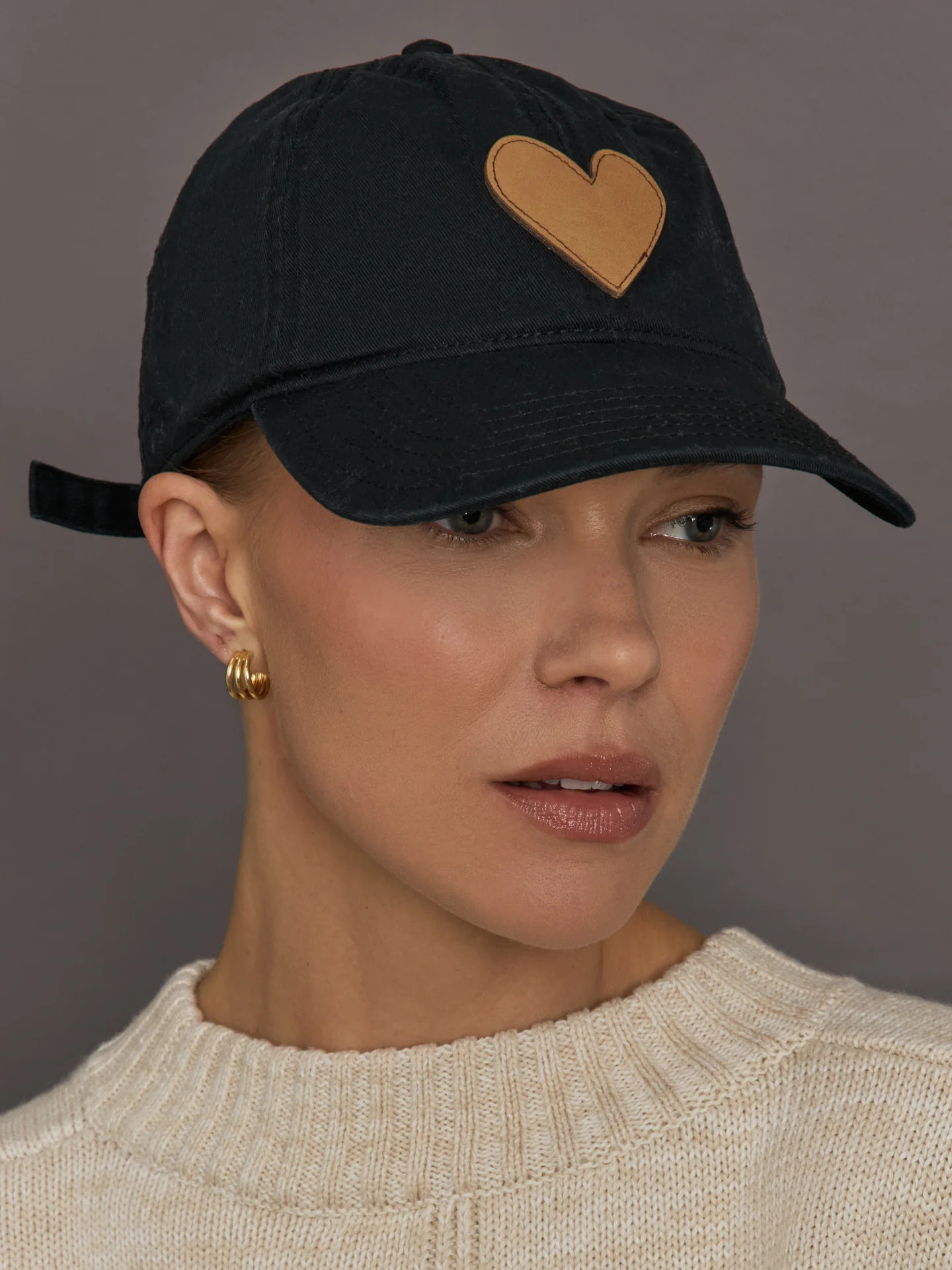 Kerri Rosenthal Kr Imperfect Heart Hat - Black Brown - Size O/S | Carbon38