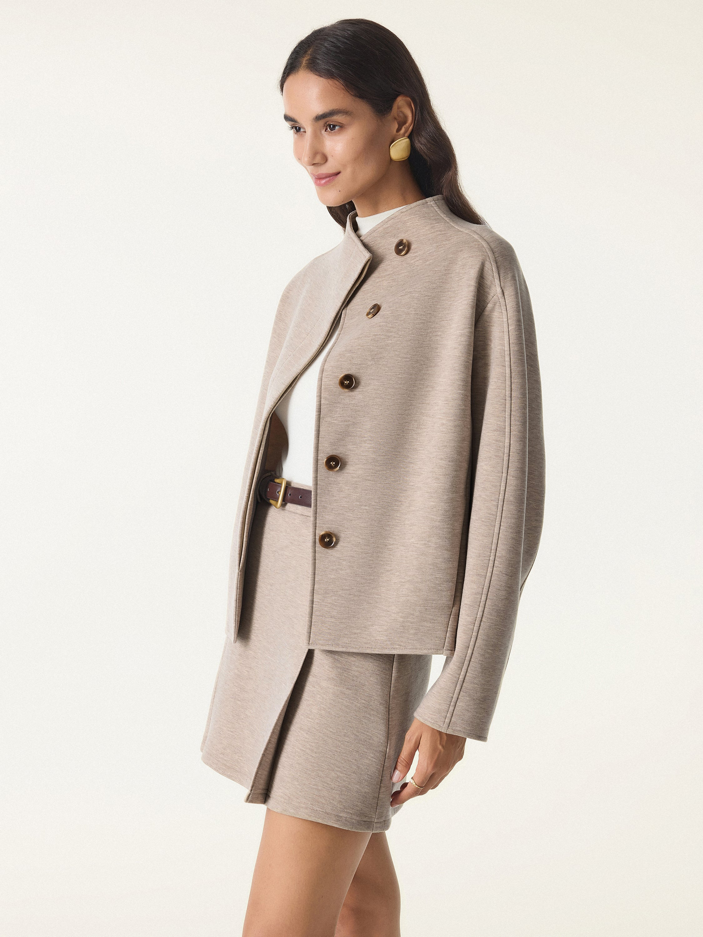 Minimalist Stand Collar Cropped Jacket with Pockets | OGLmove