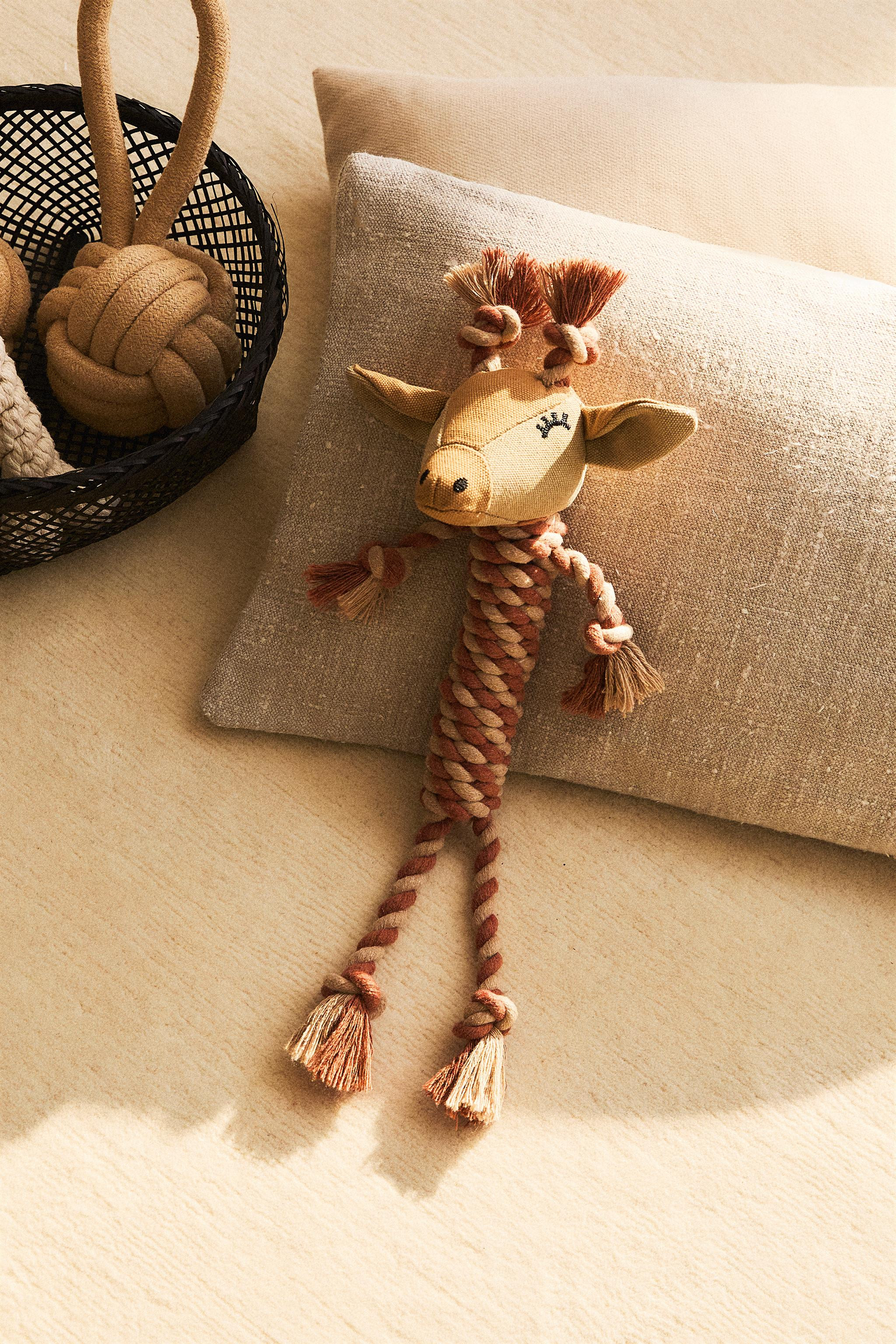 CORD GIRAFFE PET TOY | Zara US