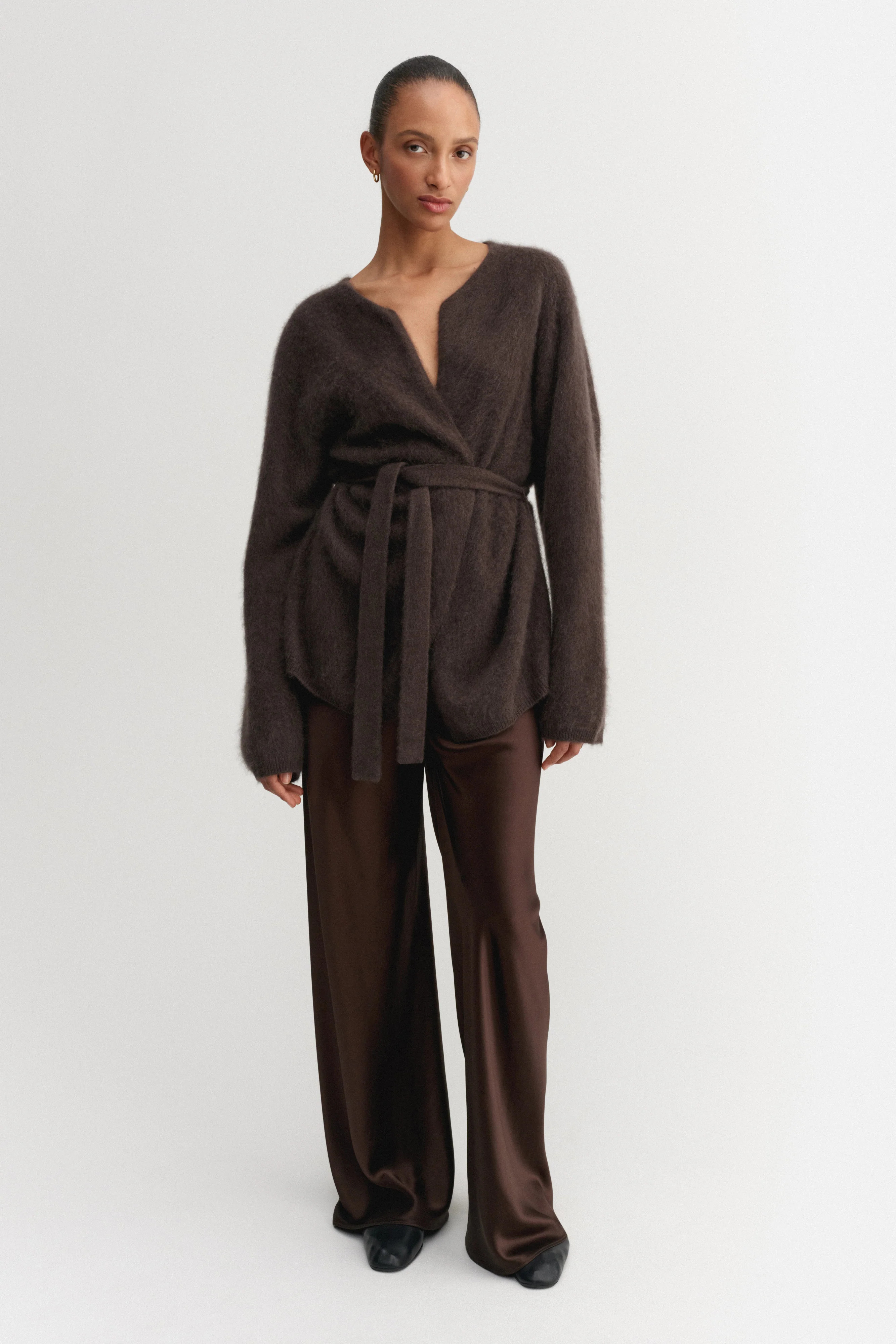 Aria Cardigan, chocolate | Almada Label