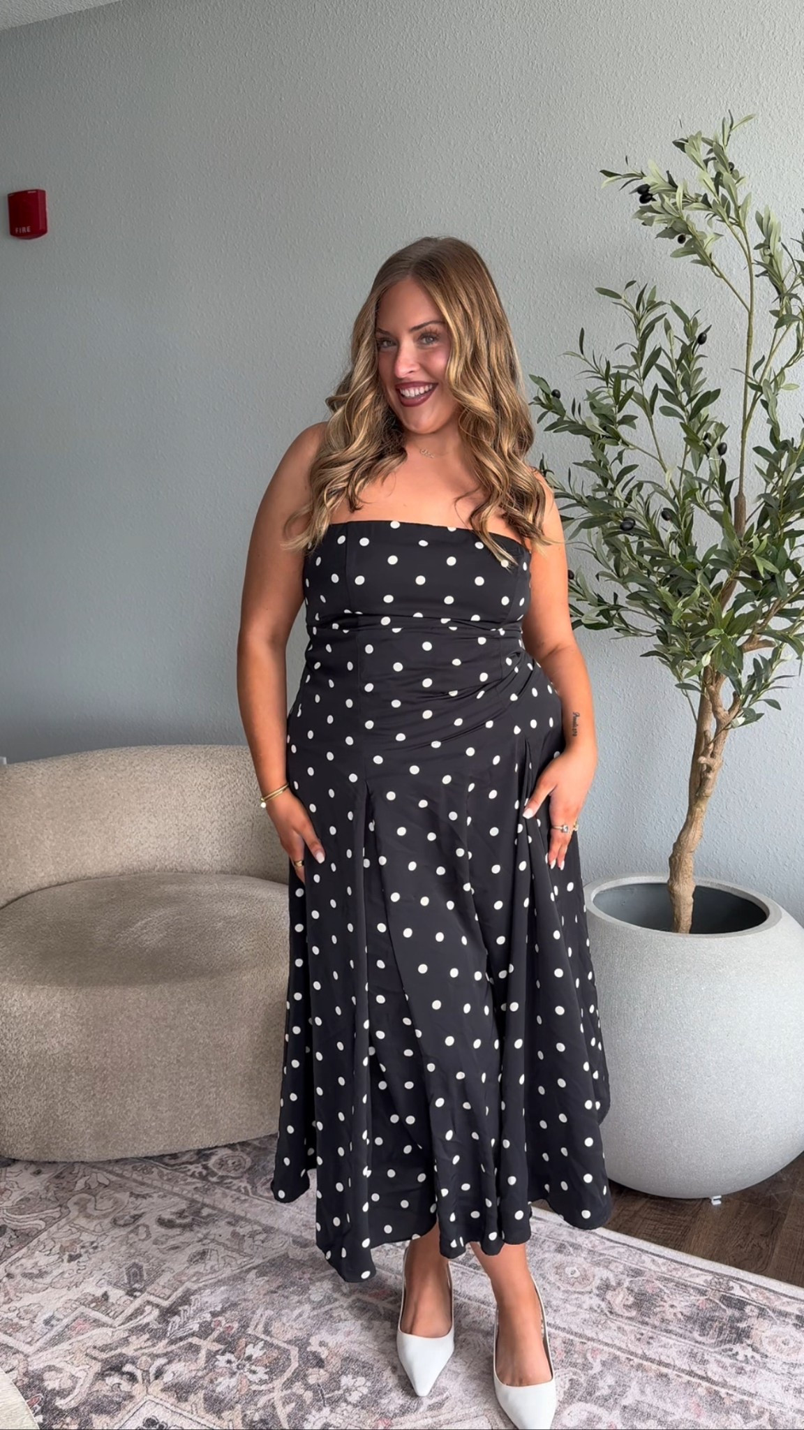 Wearing a large!

#LTKMidsize #LTKSaleAlert #LTKSummerEdit