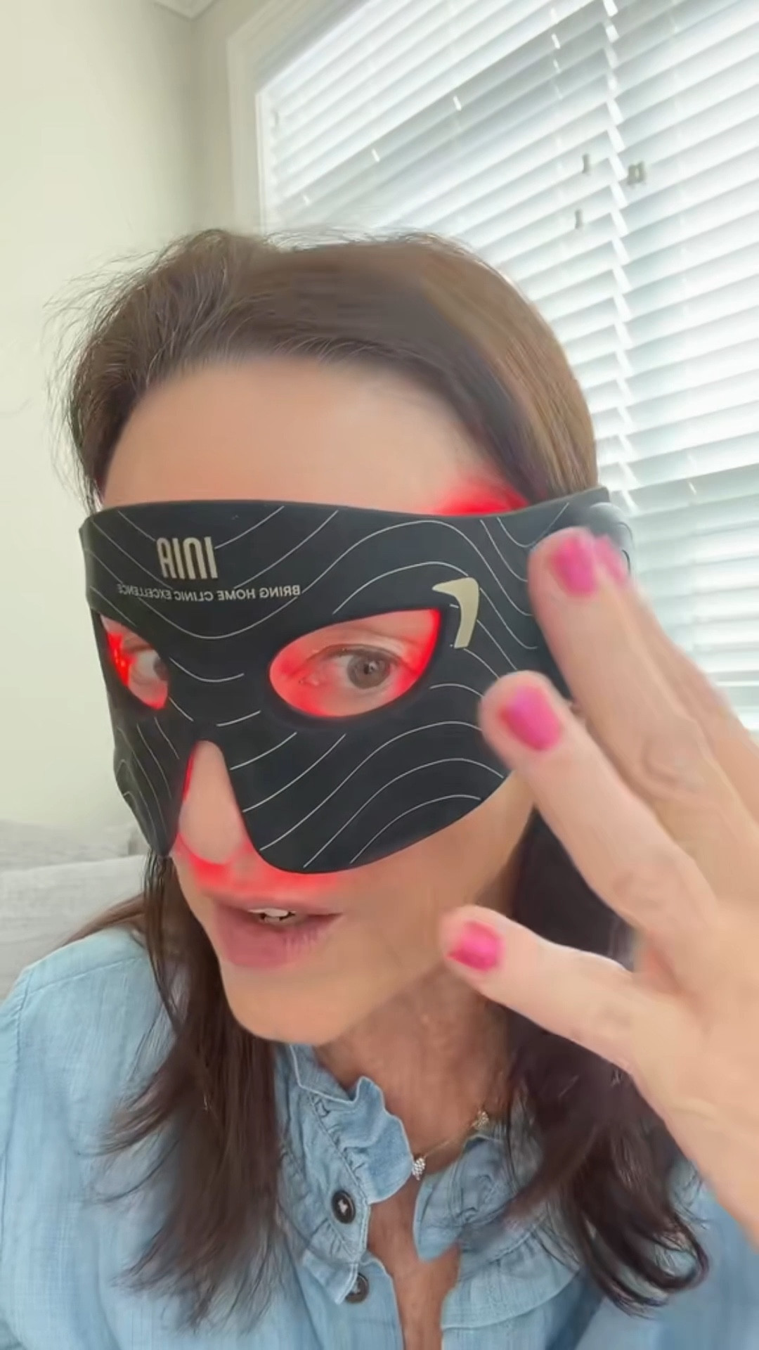if your eyes are aging you need this red light mask just for the eye area - this one is clinical strength with red light and near infa red light and also cyrotherapy for your under eyes - you have nothing to lose but some wrinkles #redlight #wrinkles #anti aging

#LTKselfcare #LTKmorningroutine #LTKBeauty
