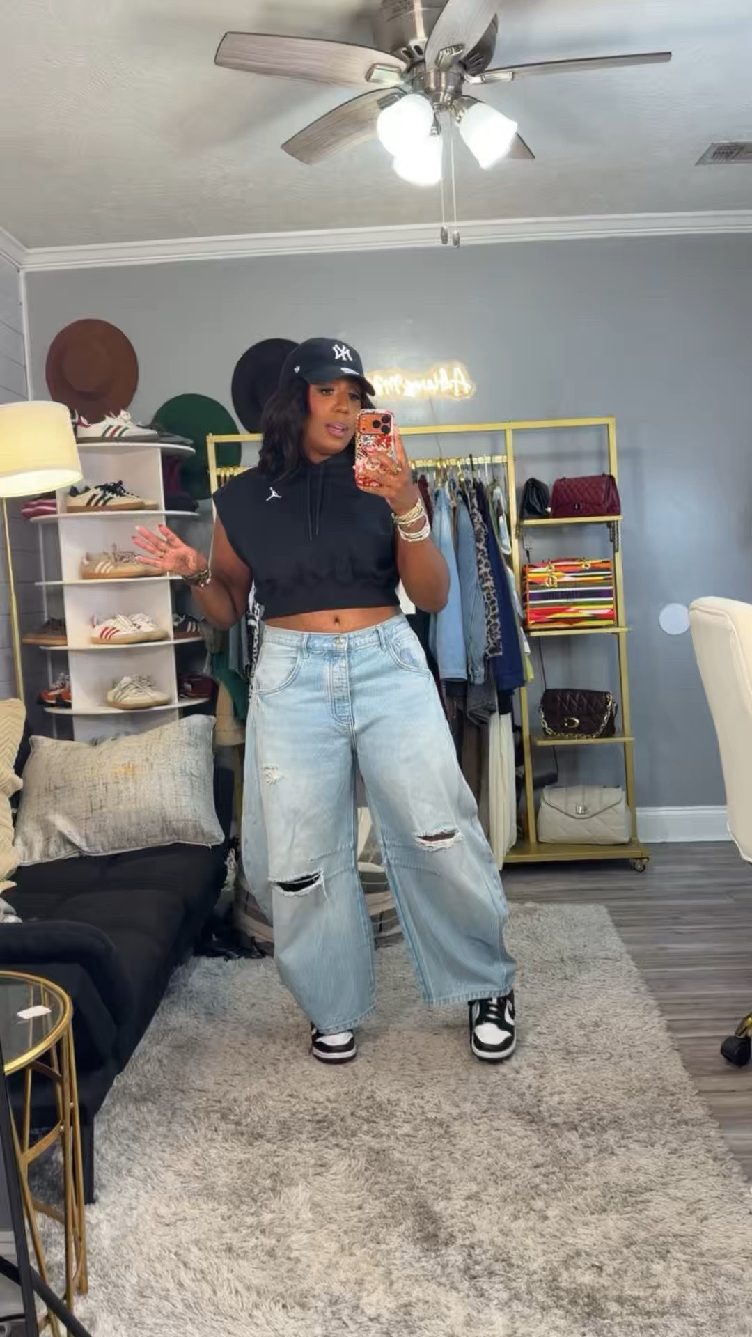 Chic sporty outfits but make them wearable #t From casual errands to brunch fits, these Nike-inspired looks are the perfect mix of comfy + elevated. Which look is your fave?
SIZING REFERENCE/ stats- 5'5", 165 Ibs, size 10
#nikeoutfits #sportychic #streetstylefashion #casualchic #everydaystyle #nikestyle
#athleisurestyle #Itkstyle #springoutfits #fashionfinds
#LTKOver40 #LTKootd
#LTKSaleAlert