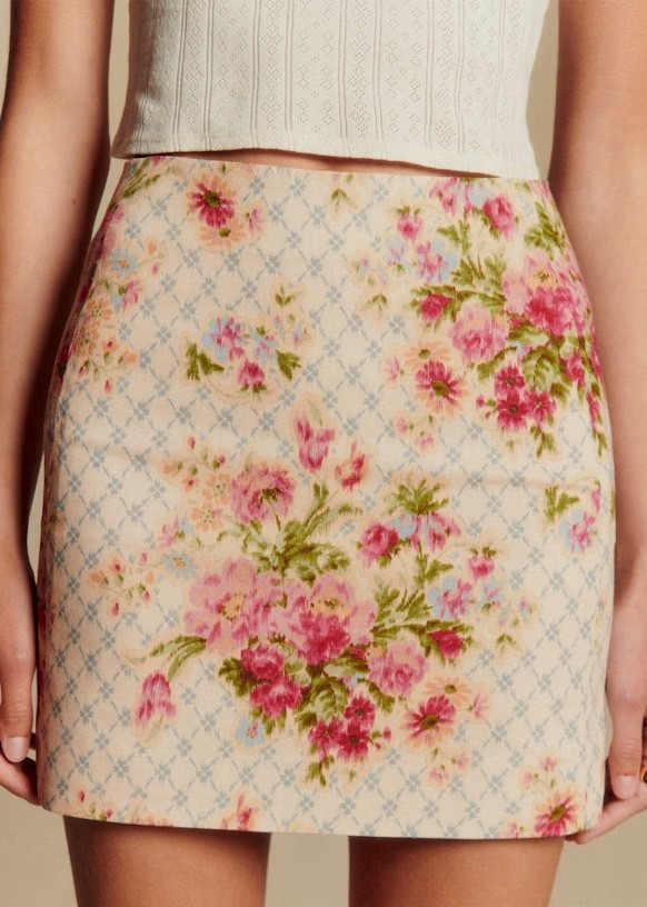 the prettiest print skirt on sale for under $100! 

#LTKSaleAlert
