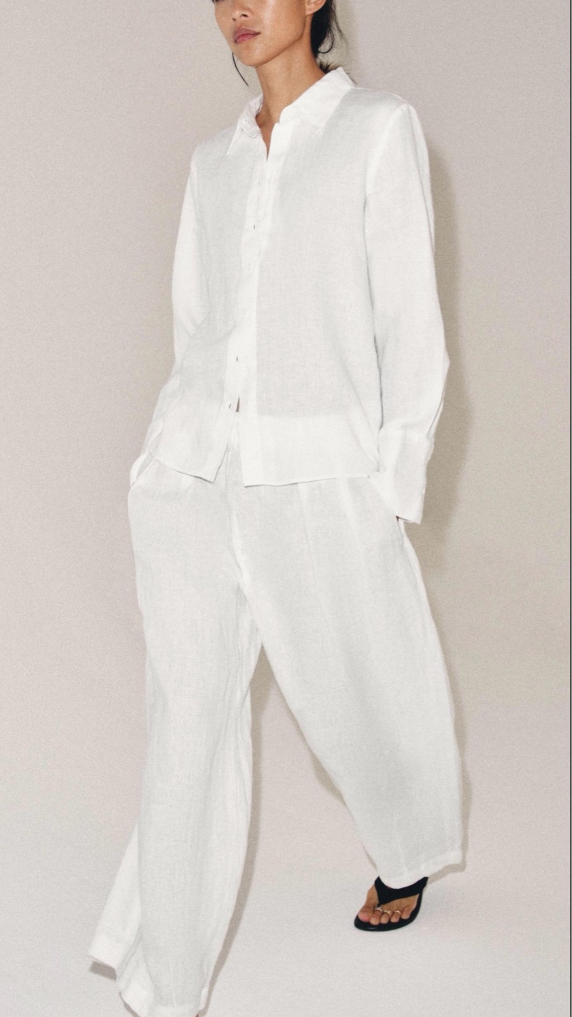 This linen set 🤍🤍. Floaty and cool - and the trousers are a slight barrel shape x

#LTKuk #LTKspring #LTKtravel