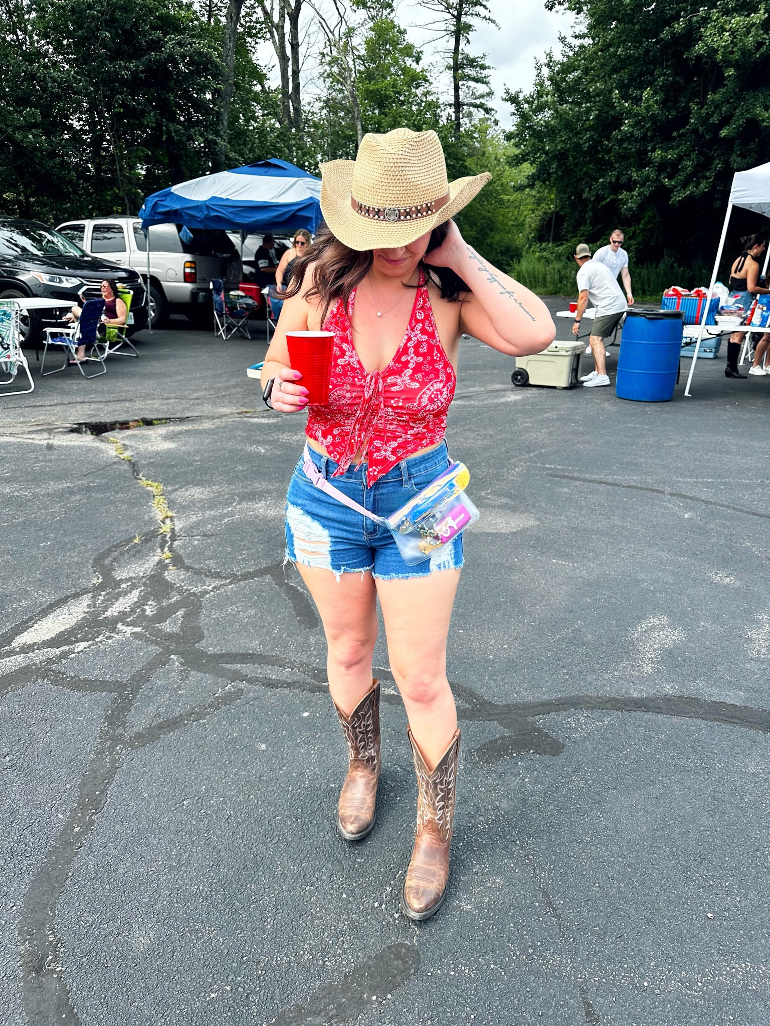 Country Concert Outfit

#LTKSeasonal #LTKFindsUnder50 #LTKStyleTip