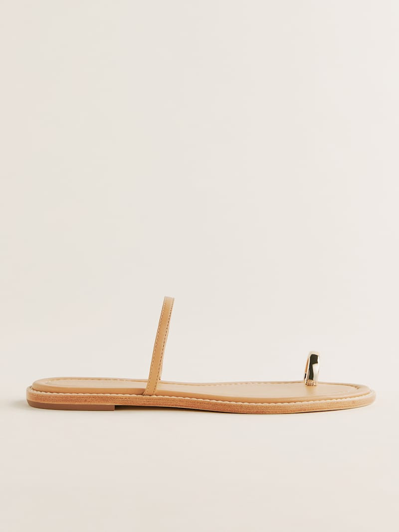 Cassandra Flat Sandal | Reformation (Global)