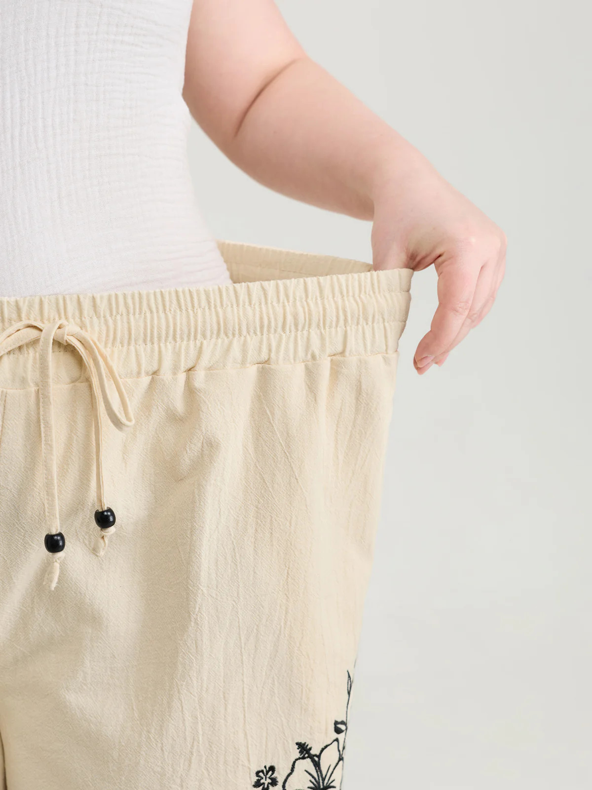Pure Cotton Embroidered Hem Drawstring Shorts | Bloomchic