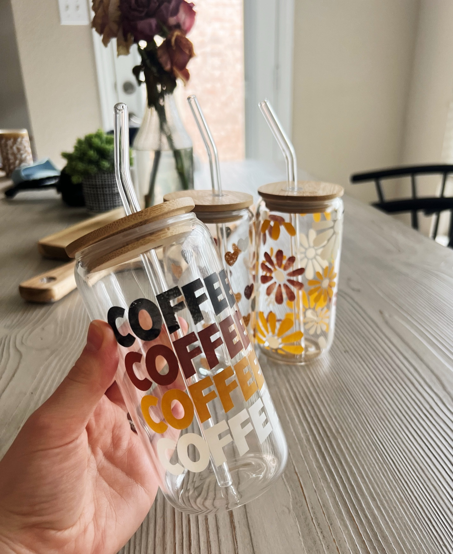 these are my fav iced coffee cups! ☕️

Glassware, coffee cup, glass straw, bamboo, iced coffee, drink, drinkware, Amazon 

#LTKHome