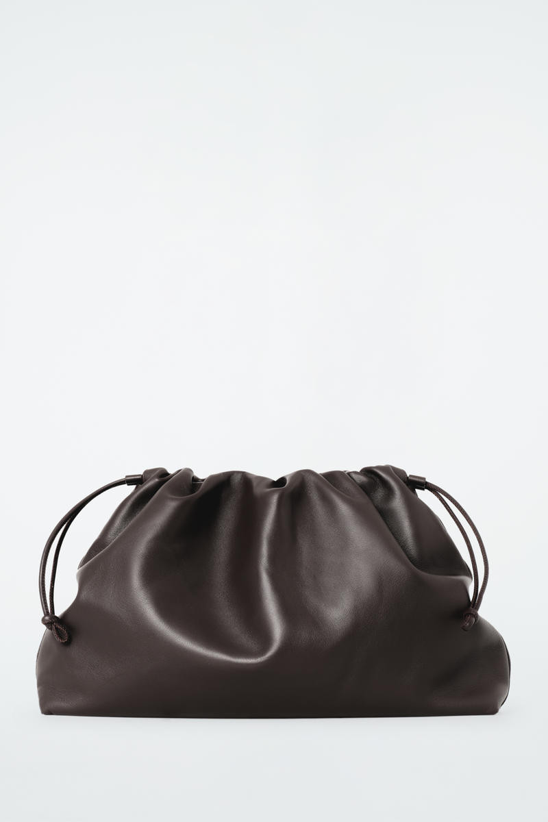 Cavatelli Clutch Bag - Leather | COS (US)