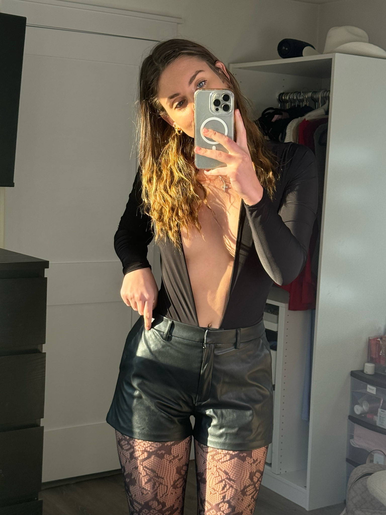 V neck bodysuit 

#LTKFindsUnder100 #LTKParties #LTKFindsUnder50