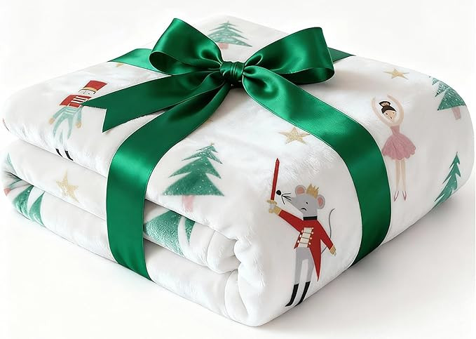 Ultra Soft Fleece Blanket Throw Size - Christmas Flannel Fleece Luxury Throw Blanket - Lightweigh... | Amazon (US)