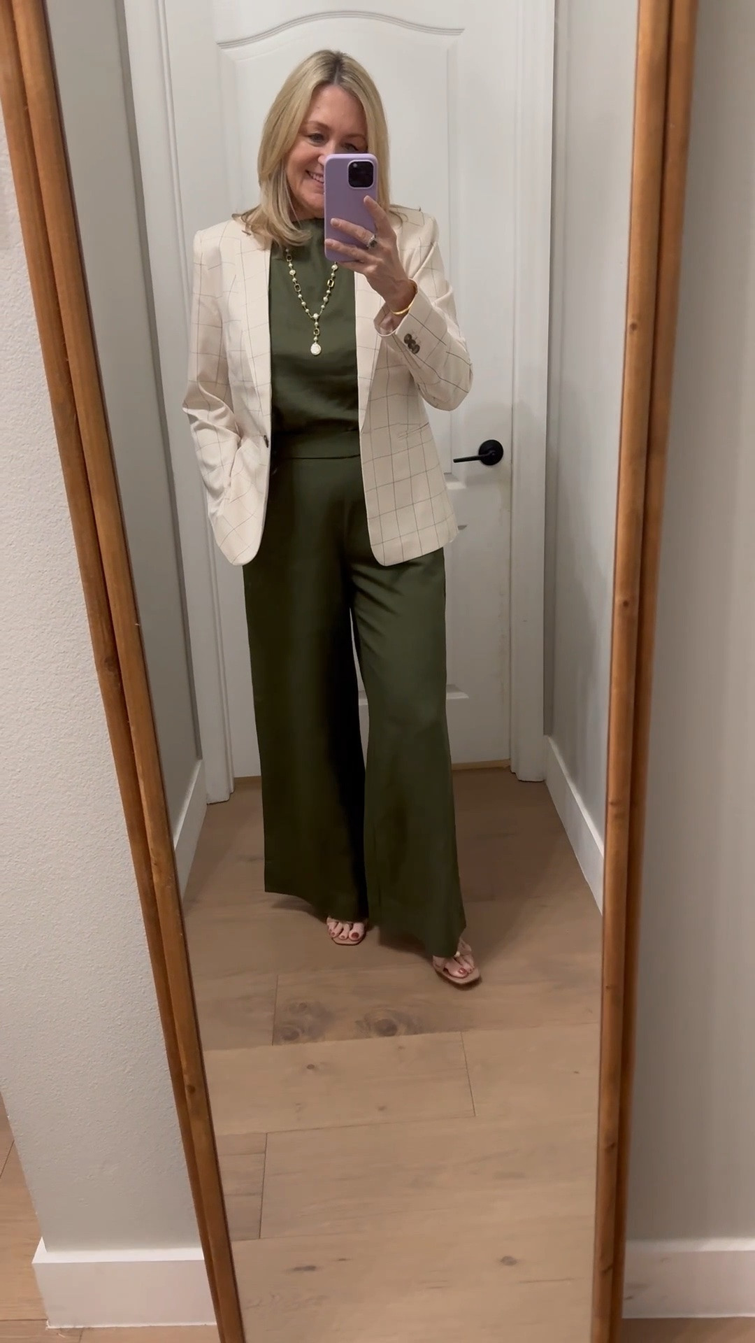 Business casual outfit, work outfit, wide leg pants, blazer

#LTKdayinmylife #LTKWorkwear #LTKSeasonal