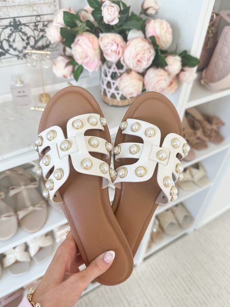 White pearl sandals on sale! Amazon find and it’s part of the big spring sale 🌸 runs true to size and so comfy!

#LTKfindsunder50 #LTKsalealert #LTKSeasonal