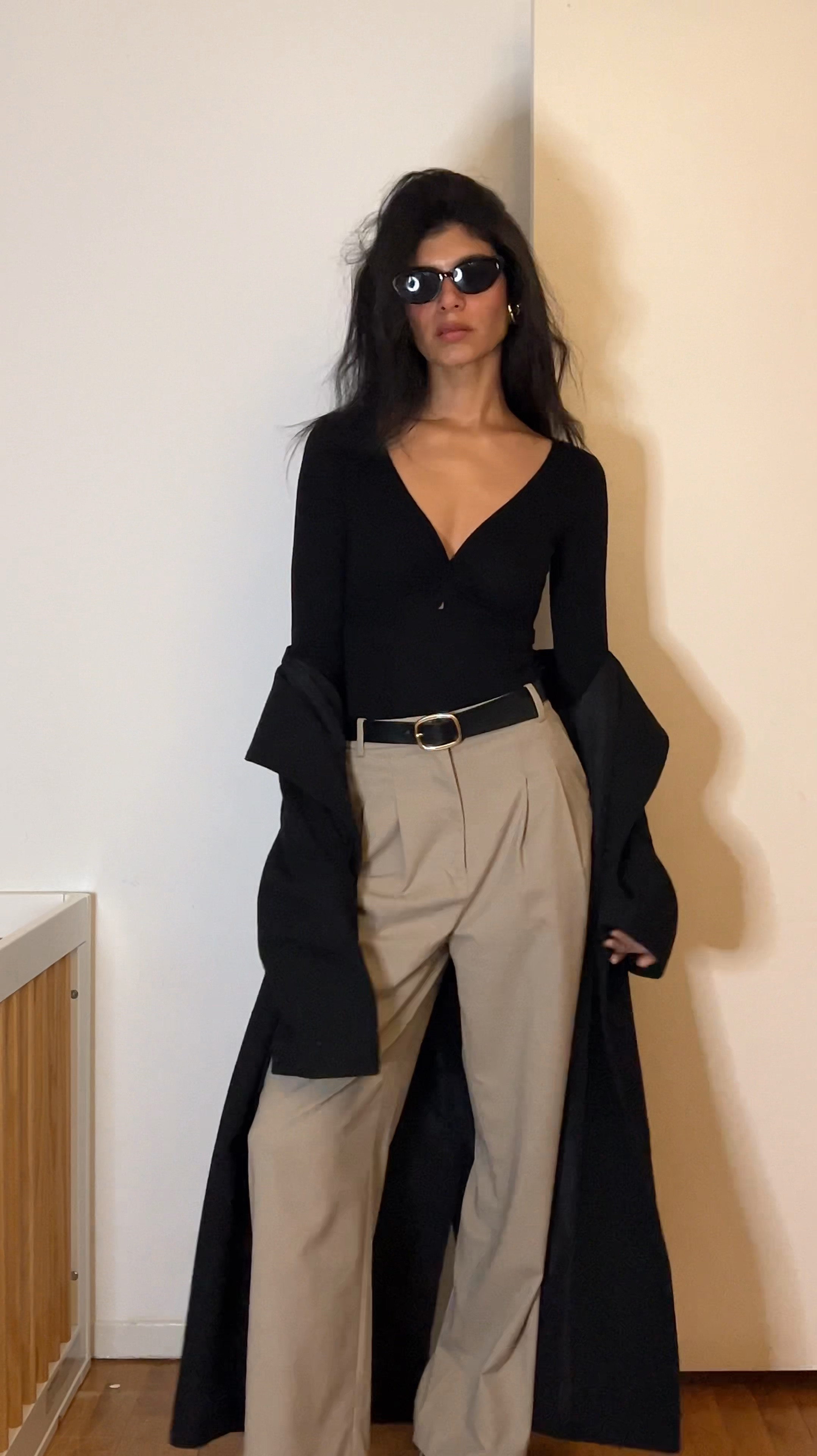  In my trouser era 🤎


#trouser
#neutral
#pants

#LTKStyleTip #LTKNYFW #LTKSaleAlert