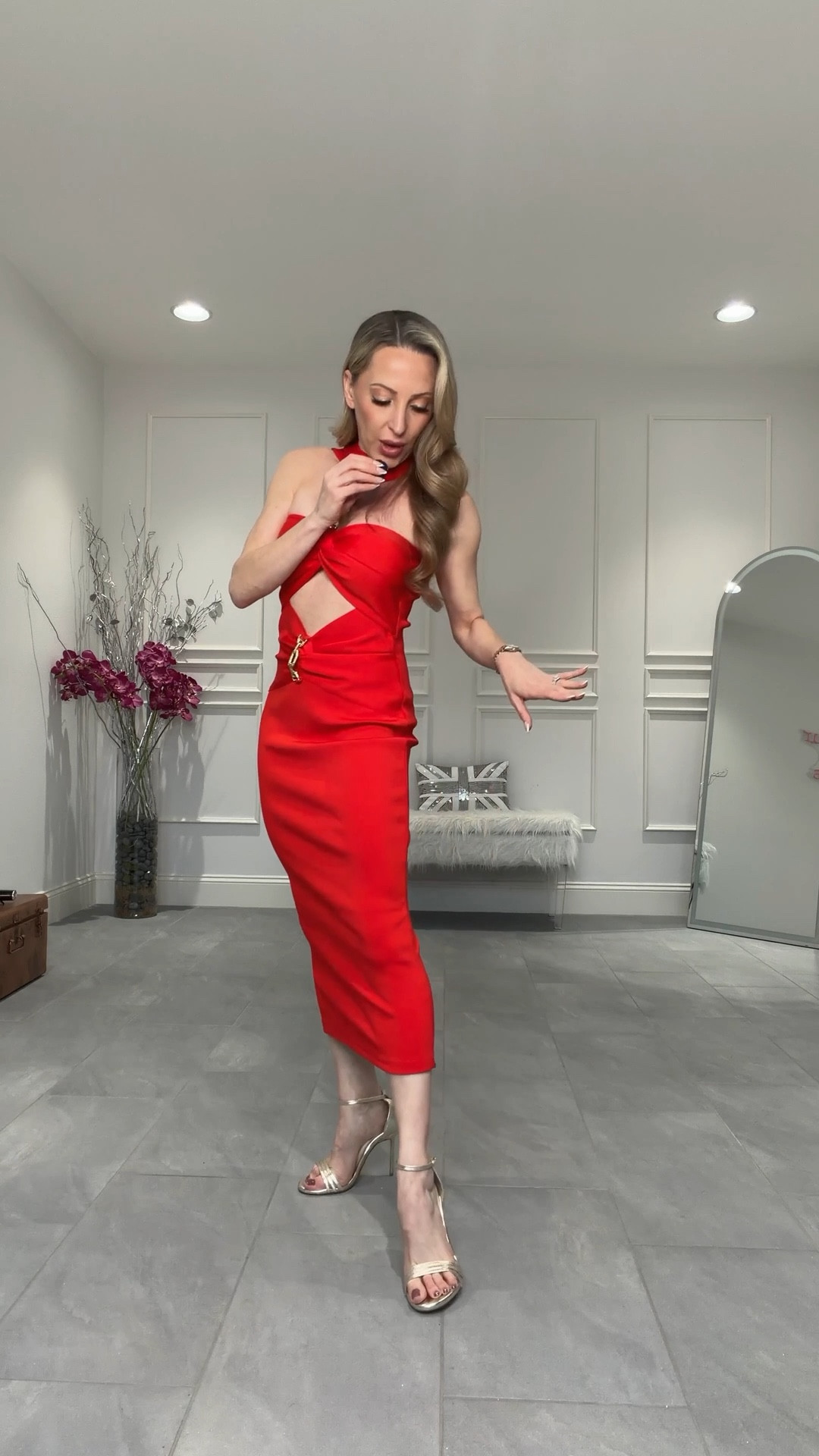 Date night outfit : sexy cutout red midi dress. Yes bandage dresses are back in style ❤️ Styled with gold high heel sandals, gold hoop earrings, a gold ring, Dior bag, black leather gloves and black faux fur jacket. 

#LTKootd #LTKgrwm #LTKSeasonal