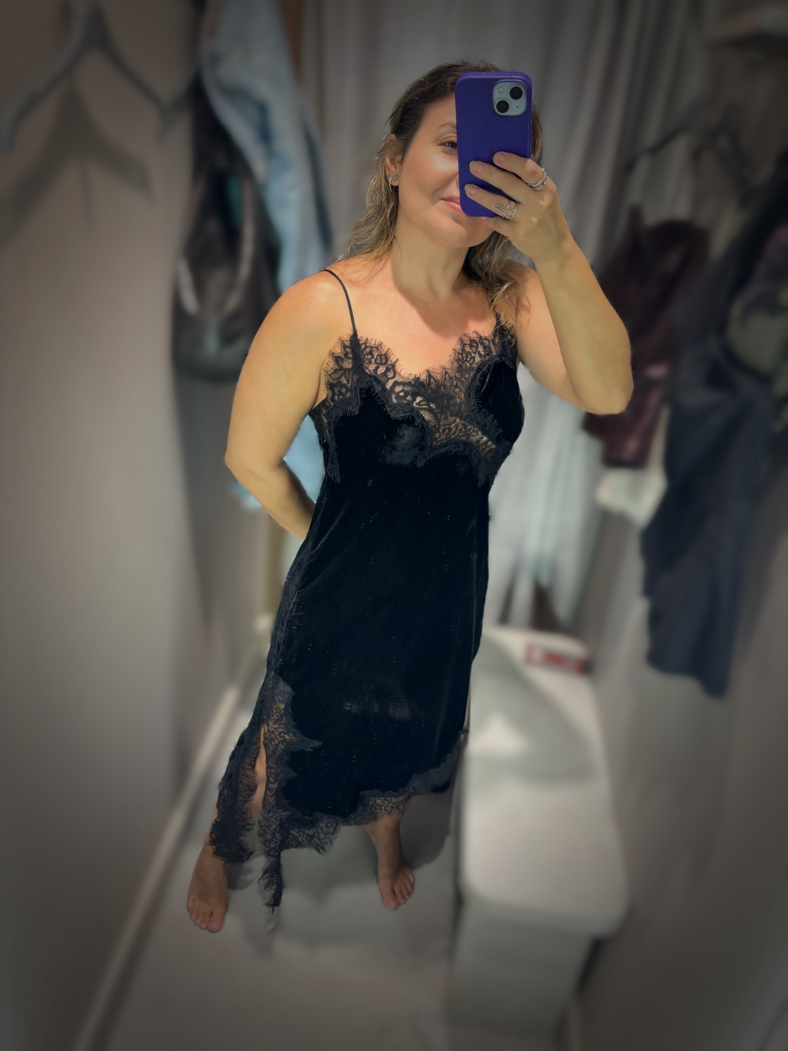 Esse vestido ficou perfeito no corpo.
Vesti o P e como tenho pouco busto a renda não ficou transparente 

#LTKdicadeestilo #LTKroupadefesta #LTKbrasil