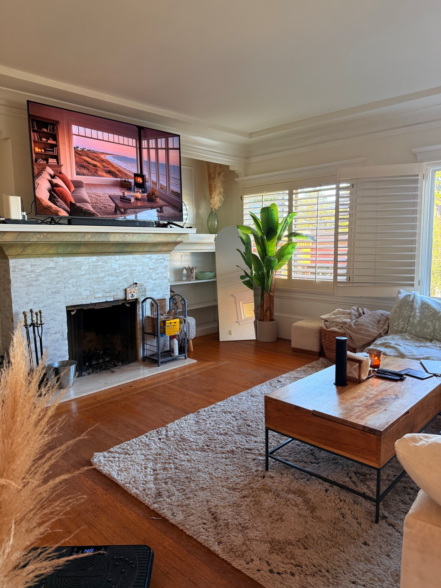 our living room round up🥹🌴🕯️