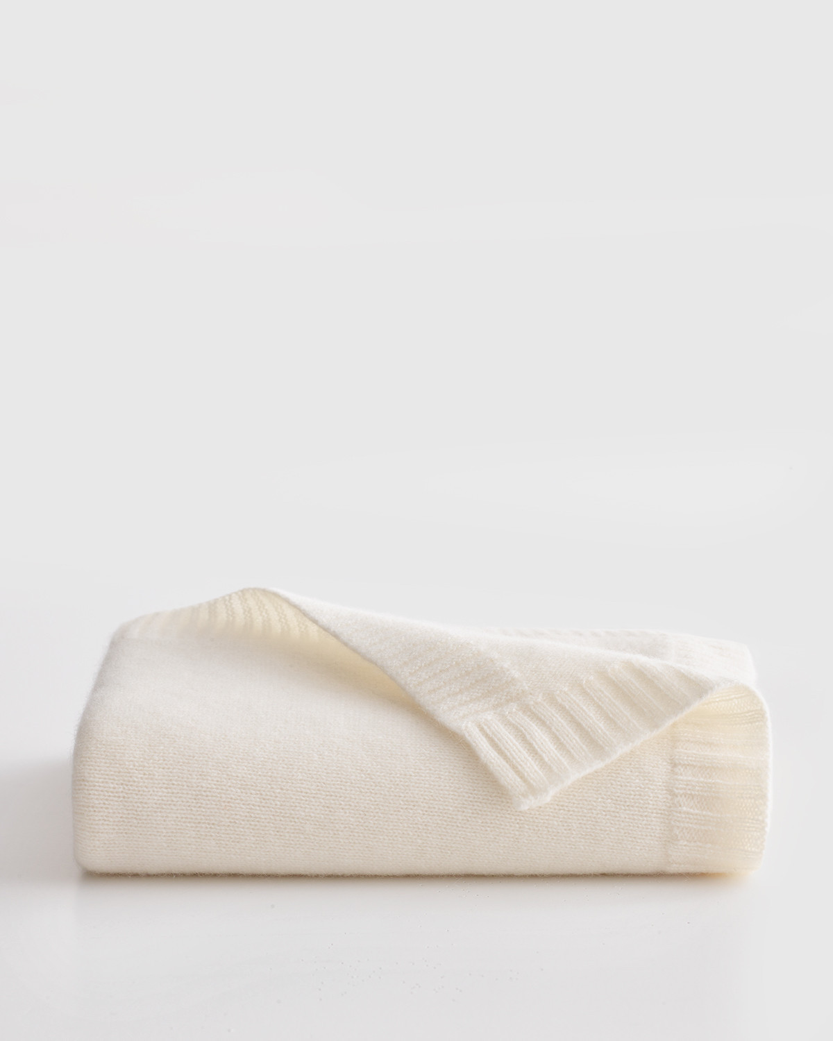Quince | Luxe Knit Cashmere Baby Blanket in Ivory | Quince