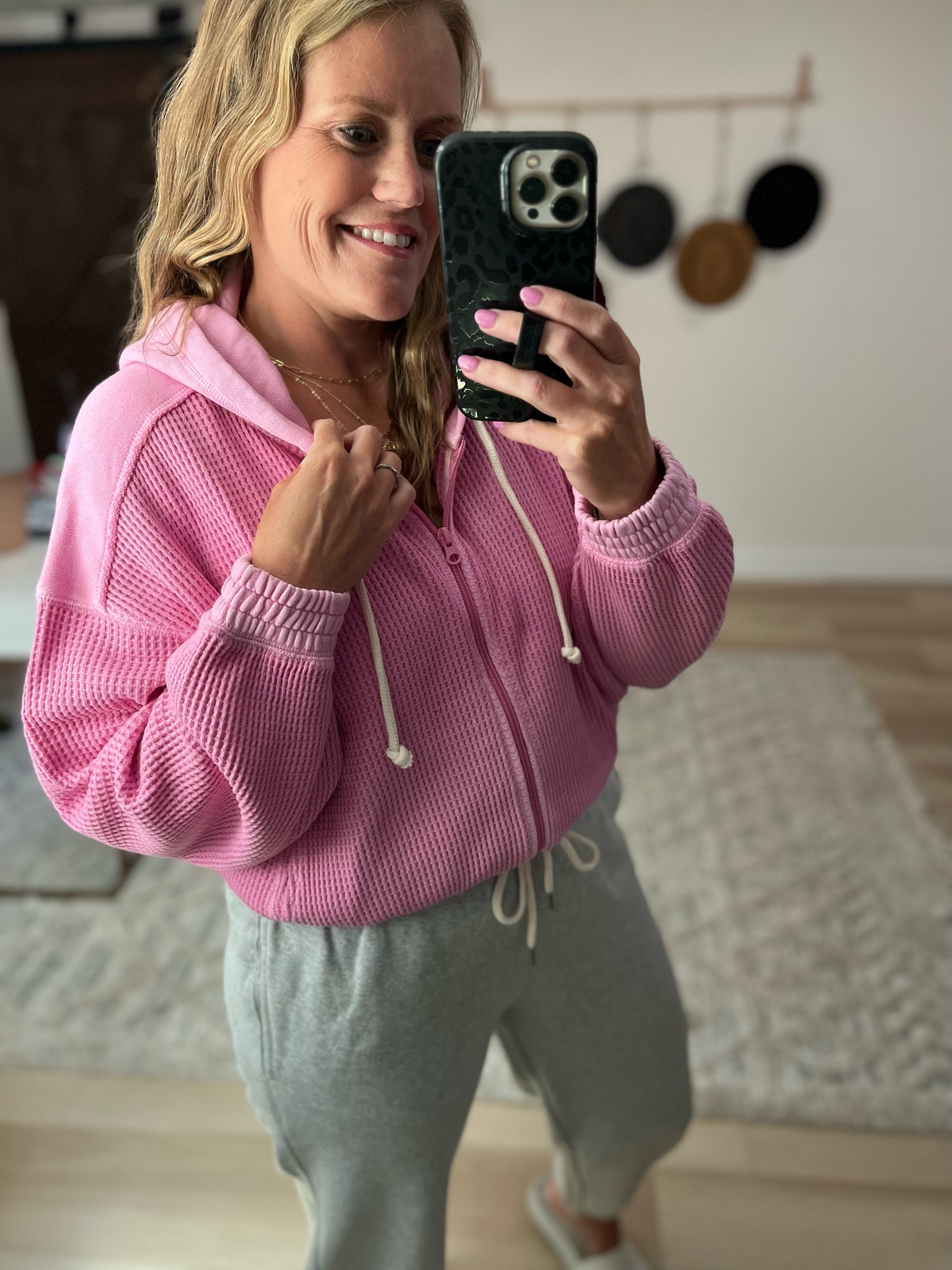Pink makes me happy! 💗
Aerie 
Zip up 
Pink cropped sweatshirt 
Sweats 
Grey sweatpants 

#LTKSeasonal #LTKfamily #LTKFind