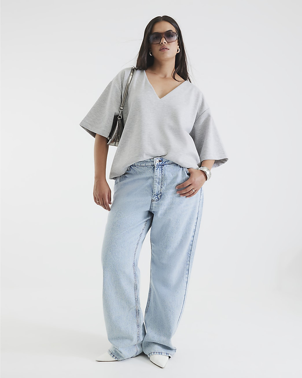 Blue Relaxed Straight Leg Jeans | River Island UK & IE