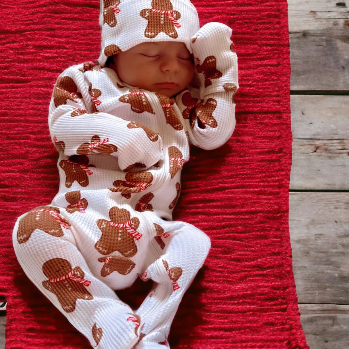 Organic Waffle Basic Zip Footie, Gingerbread Man | SpearmintLOVE