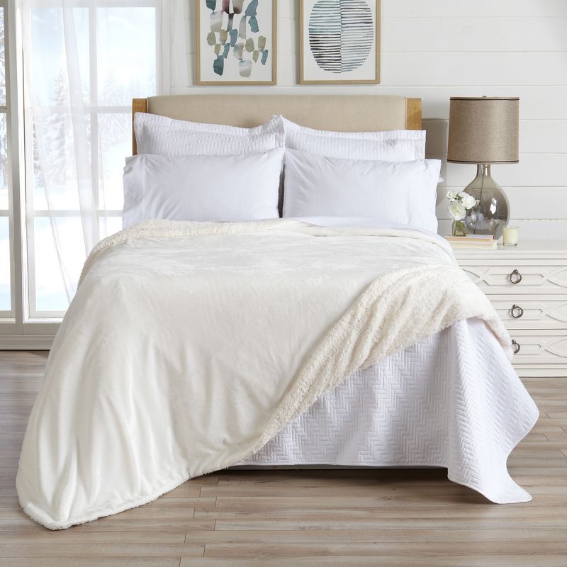 Great Bay Home Velvet Plush Fleece Reversible Sherpa Warm and Cozy Bed Blanket | Target