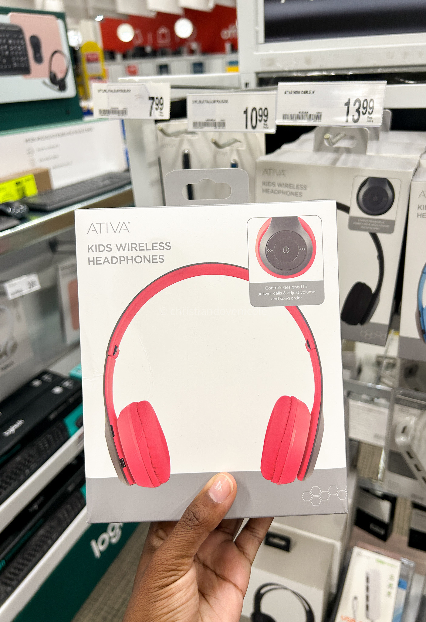 i found some bluetooth kids headphones and i thought i’d share them here for all the parents out there who might be looking for these 😌 #backtoschool #schoolsupplies

#LTKU