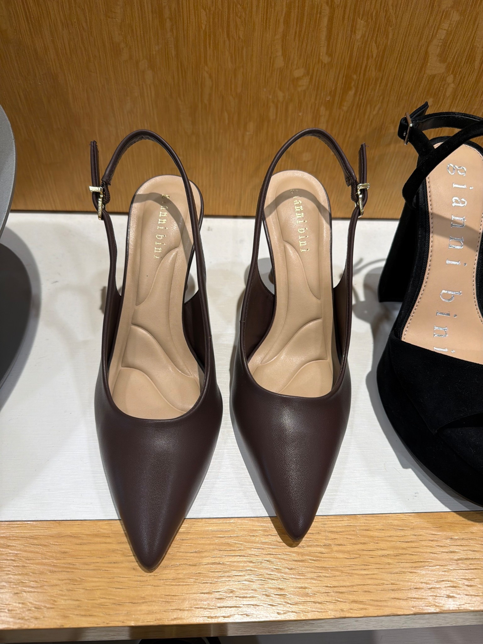 Perfect fall shoe 

#LTKSeasonal #LTKHoliday #LTKGiftGuide