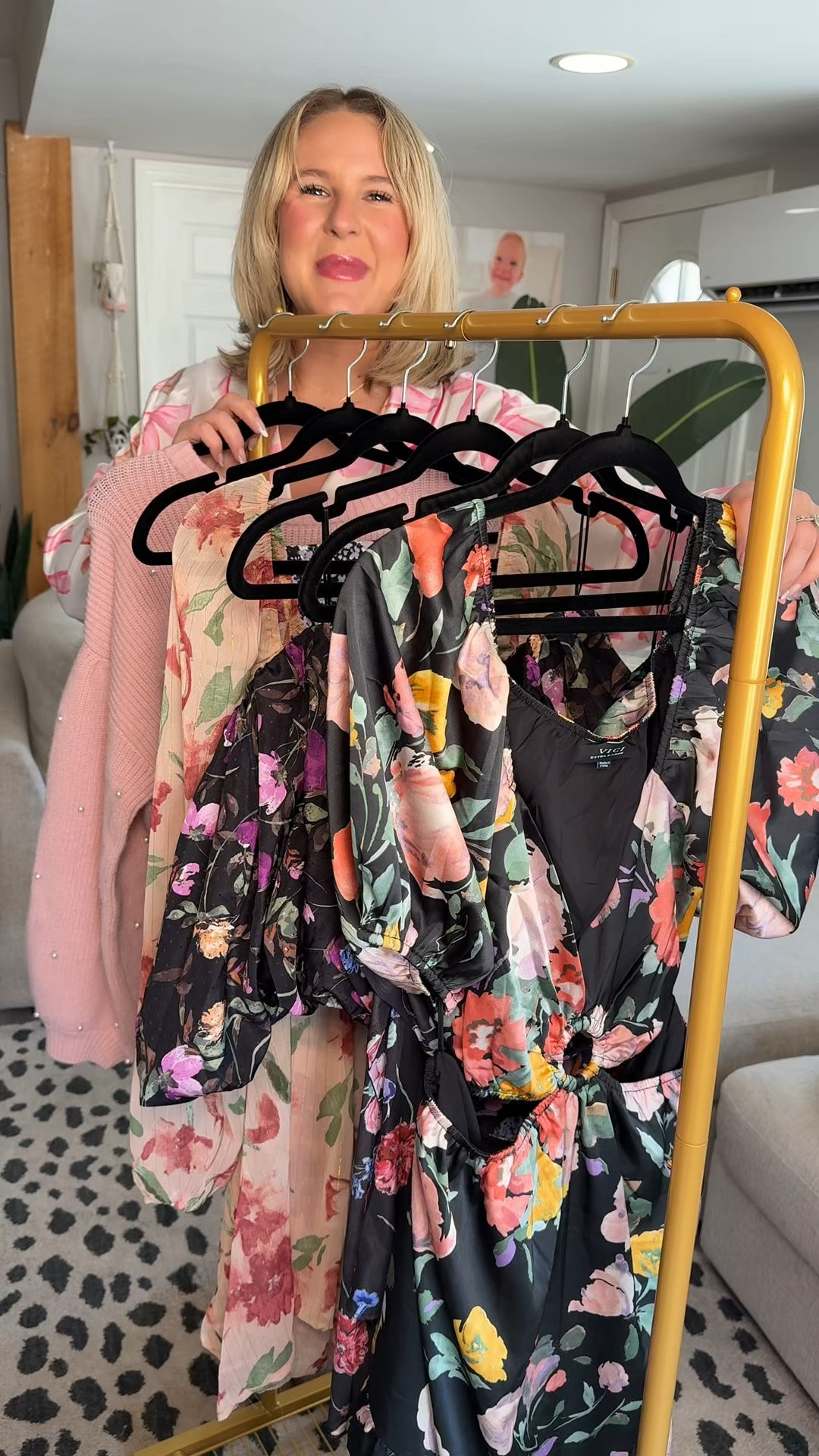 Midsize VICI Haul
Size 14 5’7
Wearing XL where available. Large if they did no not carry the item in XL

#LTKMidsize