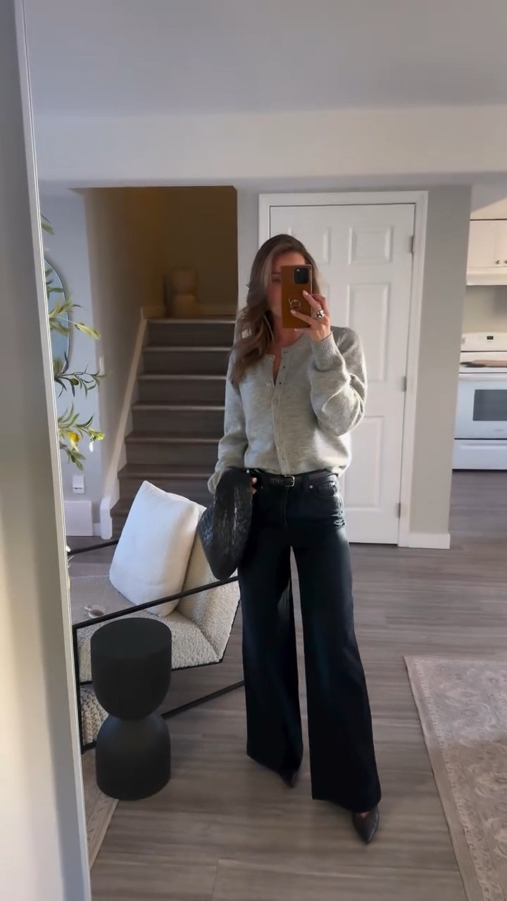 Help…Which look is your favorite? Coffee date ☕️ linked in my bio and stories 

@dynamiteclothing #styleme #looksforless #ugccontentcreator #looksfordays #ootdlook
