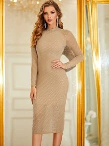 Striped Rhinestone Split Back Bodycon Dress SKU: sw2208095897708158(73 Reviews)$45.99$43.69Join f... | SHEIN