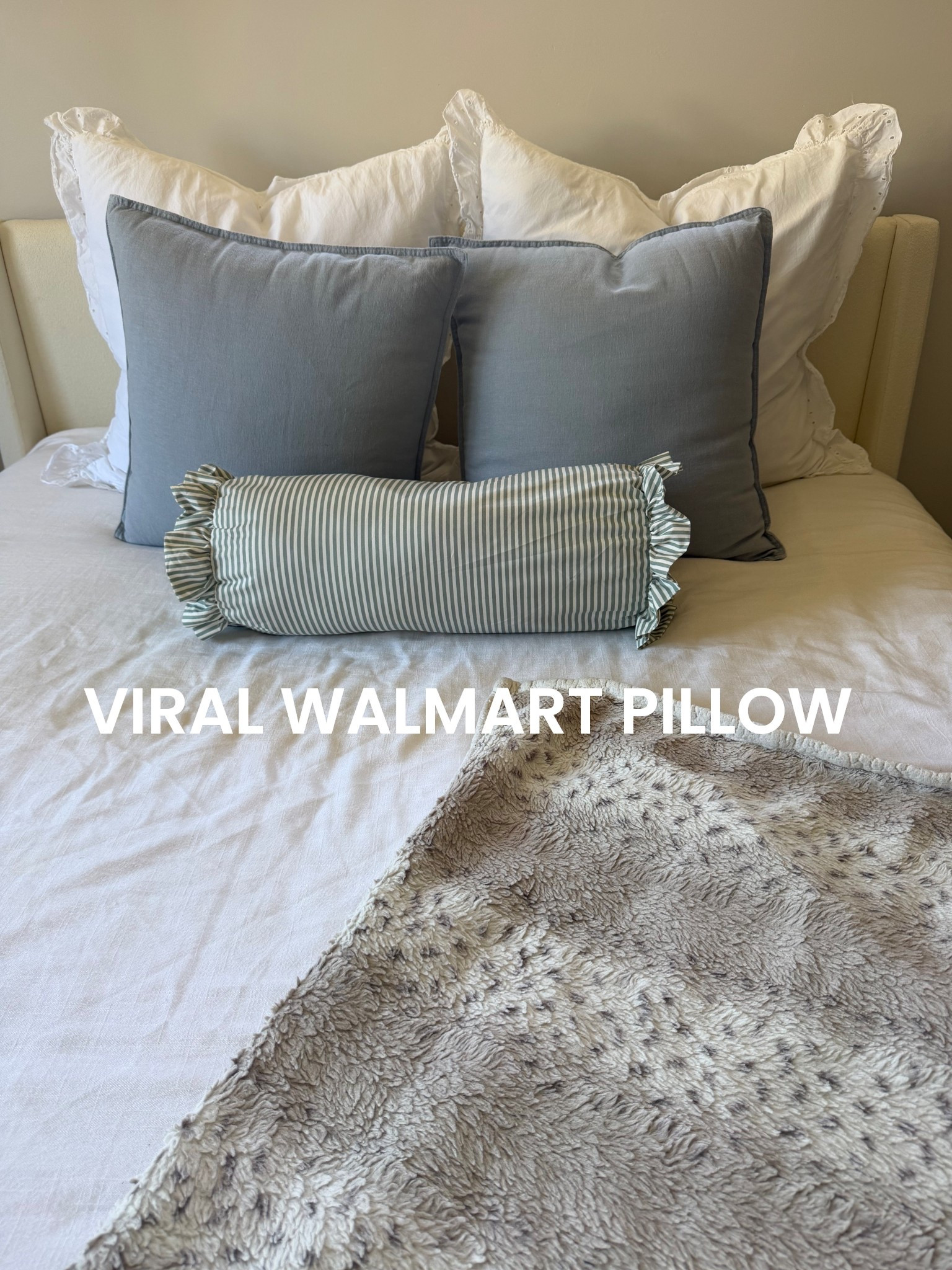 Perfect spring pillow 💚 

#LTKSpringSale #LTKHome #LTKSeasonal