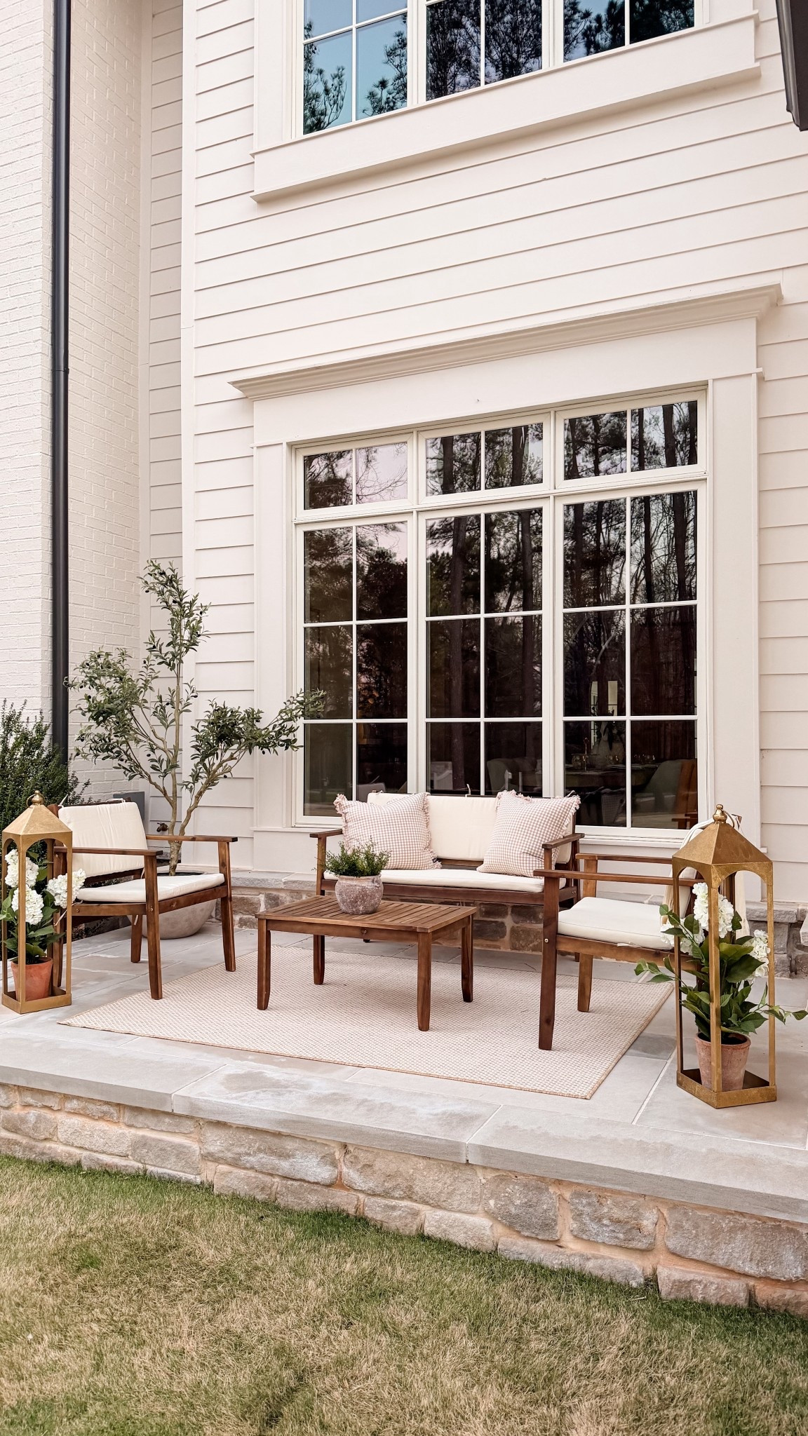 #ad #WayfairPartner #WishYouWereHere #Outdoor #Wayfair @Wayfair outdoor furniture that is so affordable but makes such a statement on our front porch!