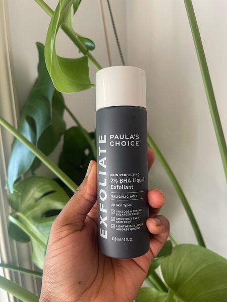 Paula’s Choice 2% BHA Liquid Exfoliant is perfect for healing breakouts and keeping them away!