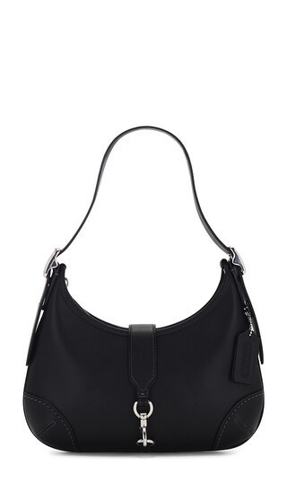 Coach Hamptons Hobo Bag in Black. | Revolve Clothing (Global)