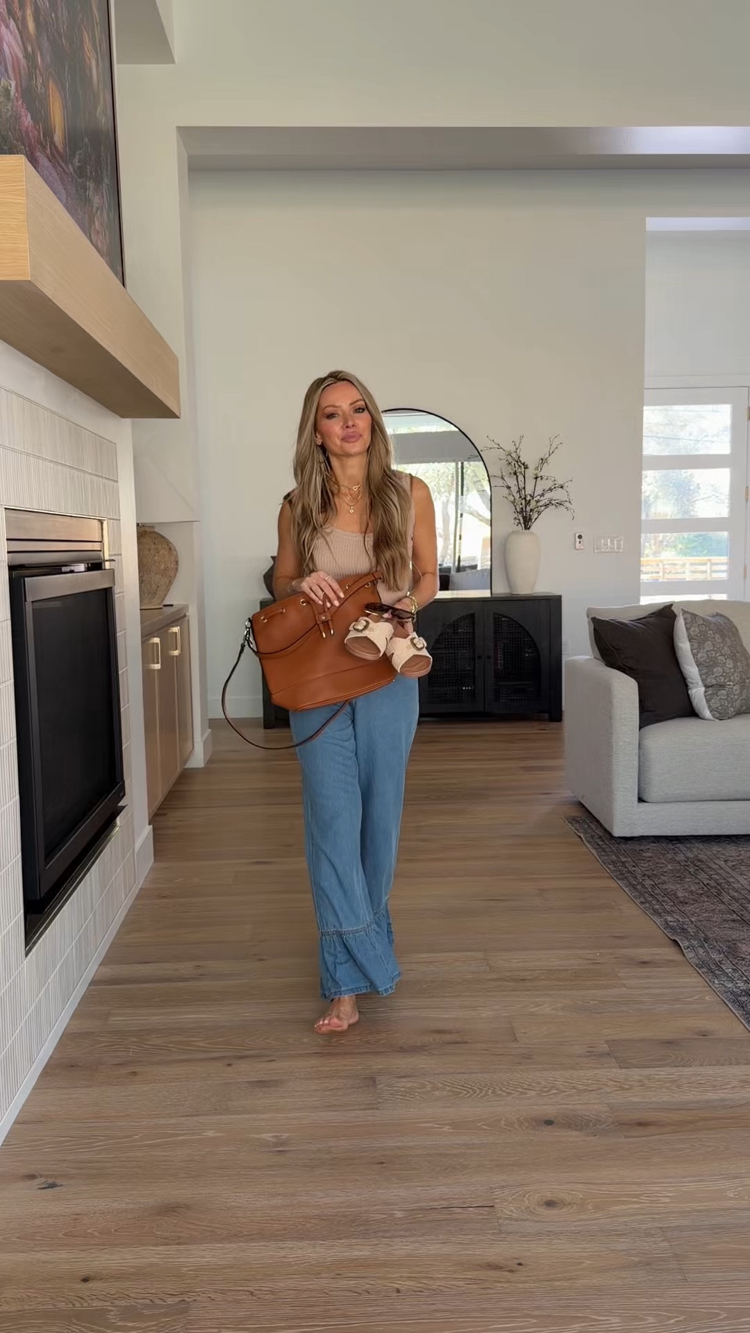 easy everyday outfits from Amazon I keep reaching for lately 🤎 comment AMAZON and I’ll send you the details 

A printed tie-front tank with scalloped shorts, a breezy blue tank with flowy white pants, a graphic tee with olive crops, and a neutral ribbed tank with wide-leg denim… simple pieces that make getting dressed feel effortless.

These are the kind of affordable Amazon fashion finds that look elevated but are still comfy enough for real life — school runs, coffee dates, errands, or travel days. Think neutral chic, flattering fits, and capsule wardrobe staples you’ll mix and match all season.

#AmazonOutfits #AmazonFashionFinds #AffordableStyle #EverydayOutfitIdeas #NeutralChic