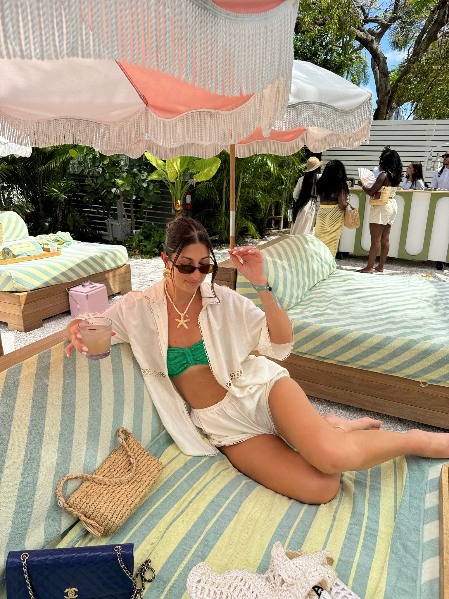 pool party fit 

#hunzag #shopbop #poolparty #summer #bikini 