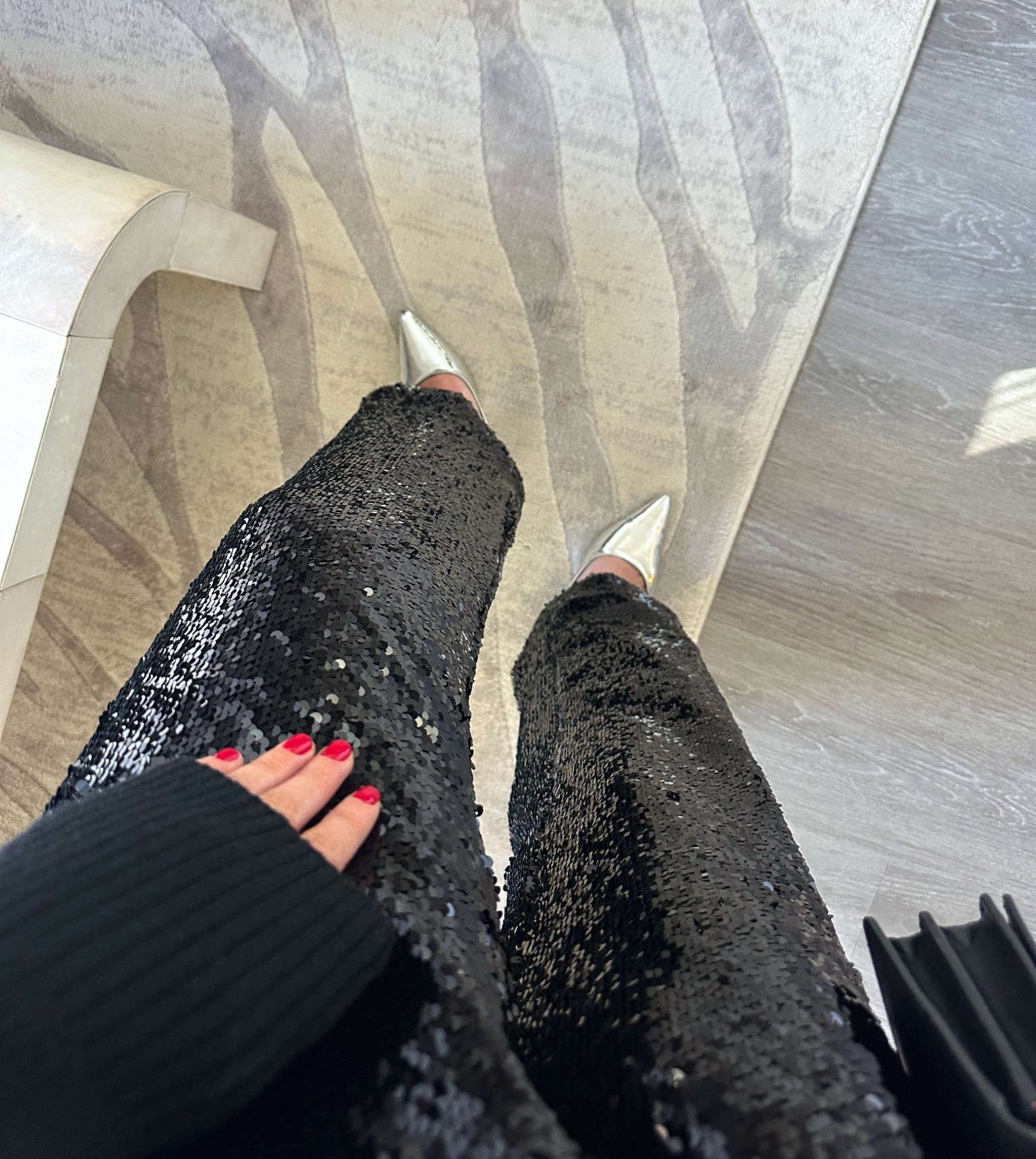 PARTY PANTS!! rounded up a selection of party pants perfect for holiday parties && New Year’s Eve
• these sequin pants are available in petite sizing  

#LTKHoliday #LTKPetite #LTKootd