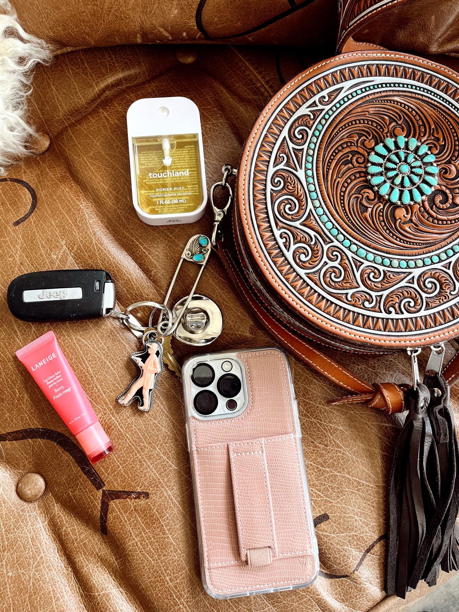 I love my Walli wallet Case + my code is “shackelford”!💞

#LTKU #LTKFindsUnder100 #LTKStyleTip