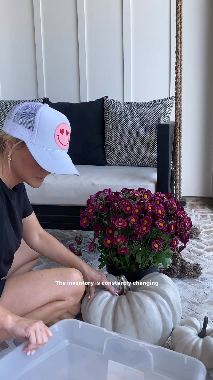 Still loving my outdoor faux pumpkins 4 years later!

Fall porch / fall decor / porch swing / porch daybed / pumpkin / outdoor furniture / fall outfit / travel outfit 

#LTKVideo #LTKHome #LTKSeasonal