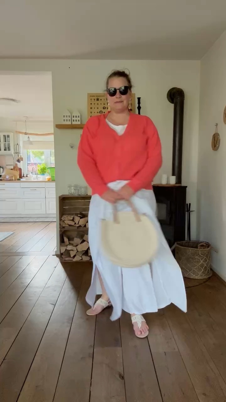 Strickjacke 💝

#LTKdeutschland #LTKsummer #LTKstyletip