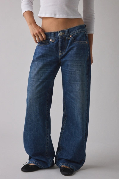 BDG Kayla Low-Rise Jean | Urban Outfitters (US and RoW)
