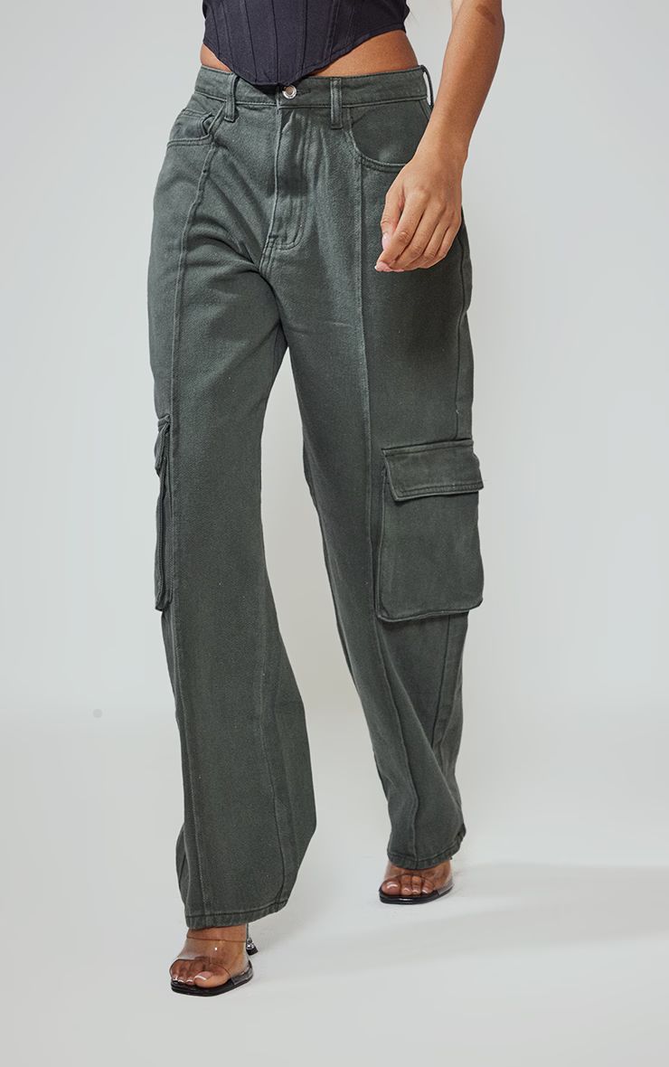 Khaki Cargo Pocket Detail Baggy Boyfriend Jeans | PrettyLittleThing US