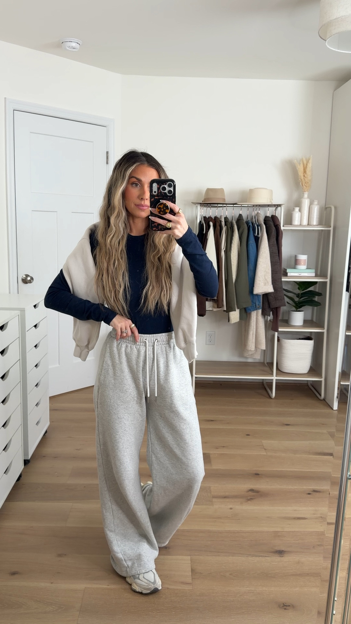 easy, cozy but still polished loungewear outfit 
+ sweatshirt: small
+ top: xxs 
+ sweatpants: xs regular (these are the version before the length options changed, so I would do a xs short now!)
+ new balance 9060s: true to size 

#LTKFindsUnder100 #LTKootd #LTKmomlife