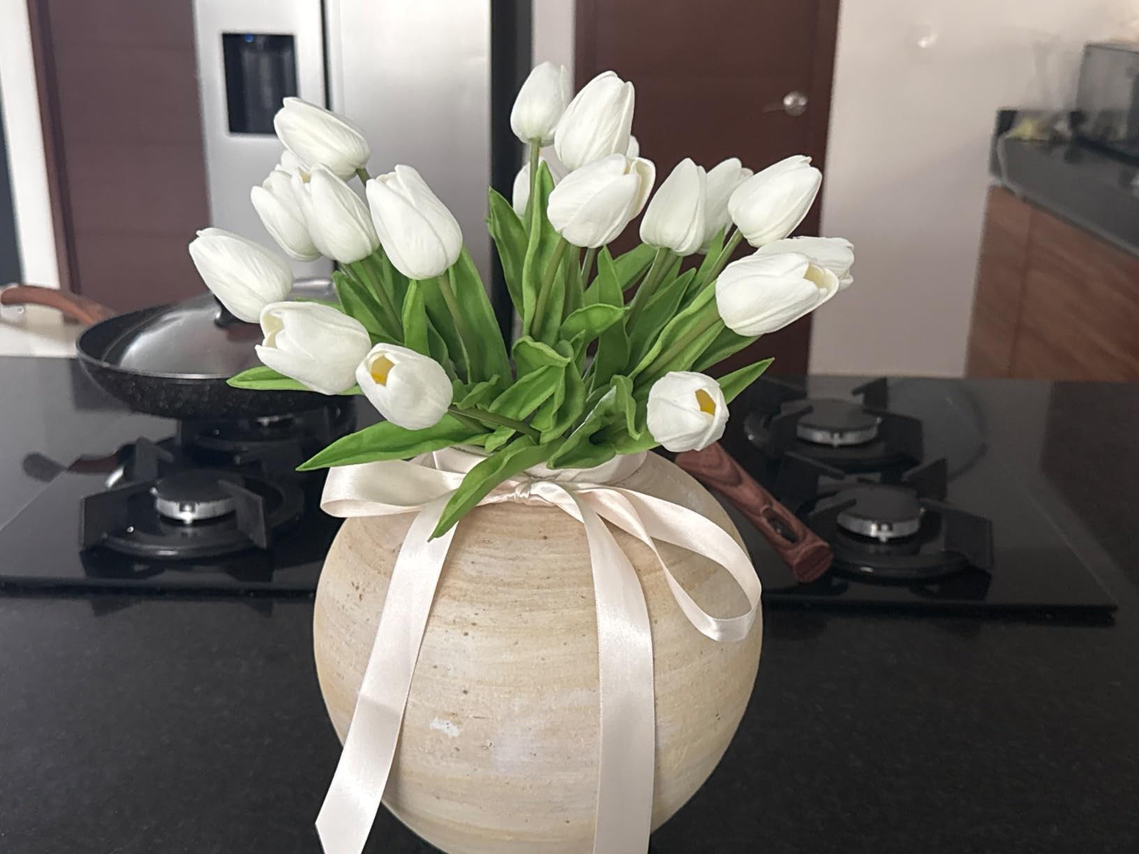 Amazon.com: Mandy's White Artificial Tulips Flowers Centerpiece, 13.5" Lifelike PU Fake Floral St... | Amazon (US)