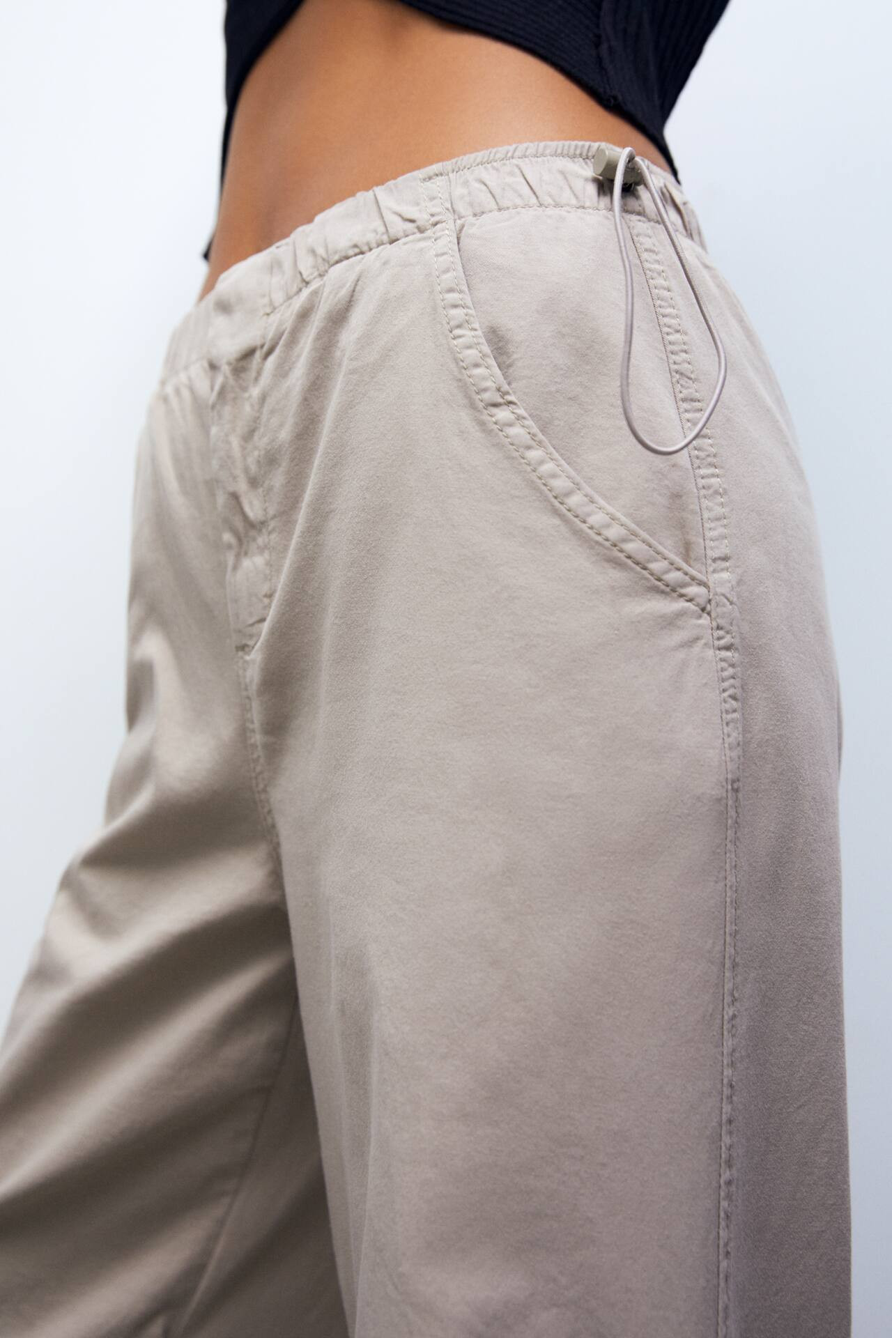 Parachute trousers | PULL and BEAR UK