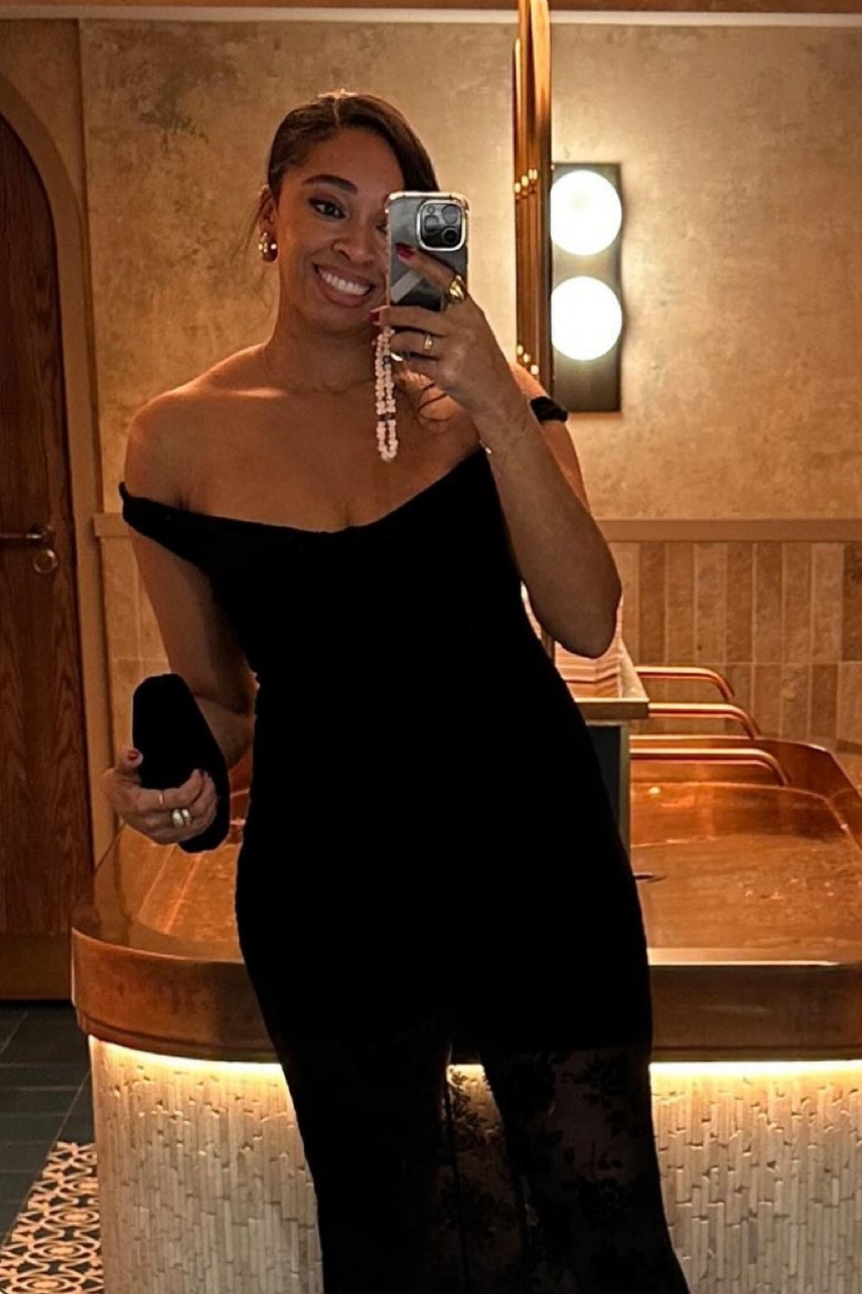 Dinner outfit ♥️

#LTKfindsunder50 #LTKmidsize